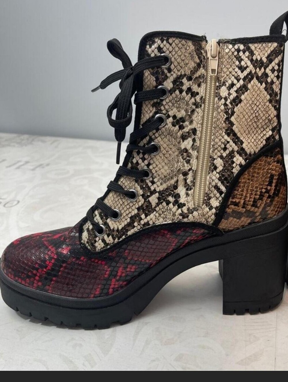 BAMBOO Red and Beige Snake-Print Lace-Up Chunky Heel Goth Punk Boots NWOT Sz 9 - Picture 5 of 11
